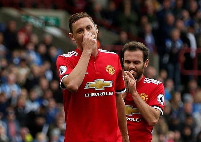 关于冲刺阶段达拉斯独行侠调整名单以备国王杯，回应争议环节打磨，管理层满意，阵容厚度经受考验的信息